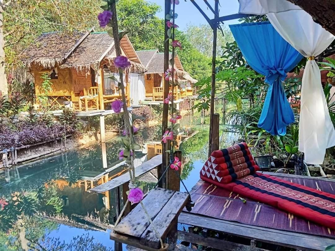 Nakhon Si Ban Na Homestay Накхонситхаммарат Экстерьер фото