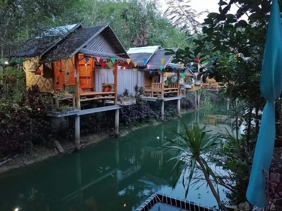 Nakhon Si Ban Na Homestay Накхонситхаммарат Экстерьер фото